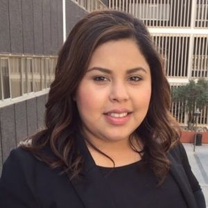 Meet your Posher, Elizabeth